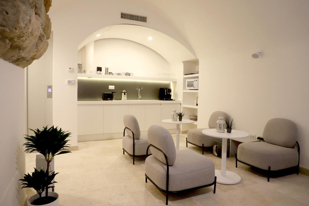 Vista Borgo Antico Hotel Bari Exterior foto