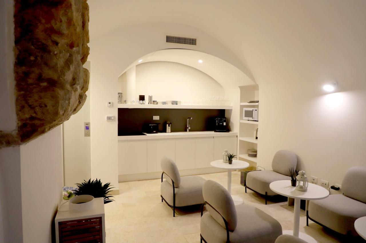 Vista Borgo Antico Hotel Bari Exterior foto