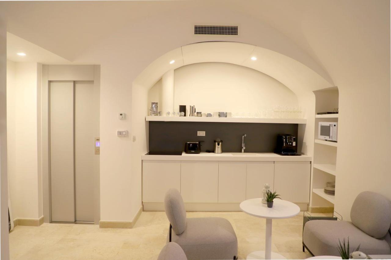 Vista Borgo Antico Hotel Bari Exterior foto